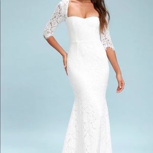 Lulu’s Belinda White maxi Dress